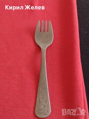 Стара детска вилица за десерт ПАТЕТО ЯКИ уникат за КОЛЕКЦИОНЕРИ 31658, снимка 5 - Други ценни предмети - 43814819
