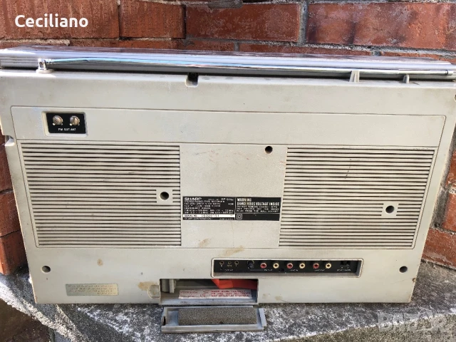SHARP GF 515Z-за възстановяване ,части или донор !, снимка 2 - Радиокасетофони, транзистори - 51047052