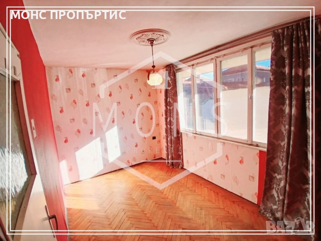 Просторен многостаен апартамент в централната част на гр. Севлиево., снимка 4 - Апартаменти - 52524261