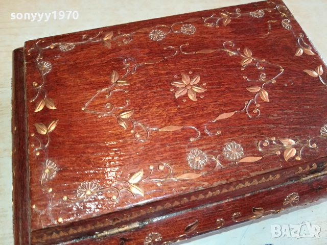 КРАСИВА КУТИЯ ДЪРВО С ИНКРУСТАЦИЯ ЗЛАТО 2612231612, снимка 6 - Антикварни и старинни предмети - 43552644