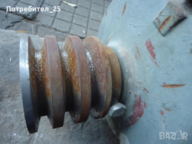 Трифазен ел. мотор 3KW - 1400 об/м., снимка 6 - Електродвигатели - 51232073