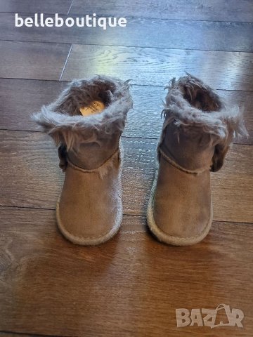 Детски сиви топли ботуши с панделки Primark 20-21 номер, снимка 3 - Детски боти и ботуши - 37048287