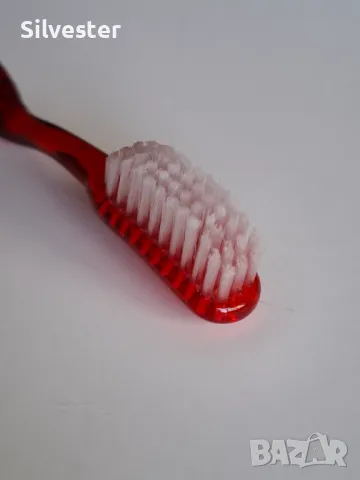 Специални Четки за Зъби с мек косъм CURVEX - SOFT!, снимка 10 - Други - 48387922