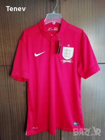 England Nike оригинална нова рядка юбилейна тениска фланелка 2013 Англия размер М, снимка 2 - Тениски - 38348290