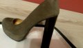 Високи обувки на Primadonna , снимка 1 - Дамски обувки на ток - 32683820