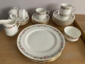 Сервиз на Royal Albert, снимка 1