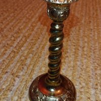 Бронзов свещник - Made in England , снимка 1 - Антикварни и старинни предмети - 38480760