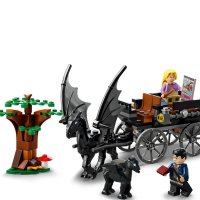 Конструктор LEGO® Harry Potter 76400 - Hogwarts™: каляска и тестрали / 121 части, снимка 4 - Конструктори - 43283728