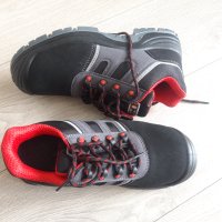 Мъжки работни обувки номер 43, снимка 4 - Други - 43084721