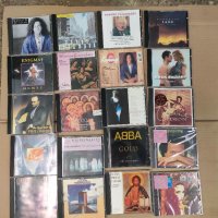 Продавам касети и дискове с музика, снимка 1 - CD дискове - 32423458