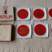 Сувенир от ГДР Берлин , подложки за чаши Berlin DDR, снимка 1 - Колекции - 28535406