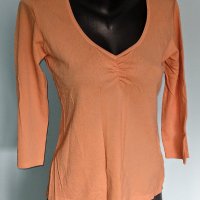 Еластична блуза с V образно деколте / оранжева блуза , снимка 1 - Корсети, бюстиета, топове - 26571805
