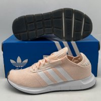 Adidas Swift Run X  Pink Peach оригинални маратонки номер 41 1/2, снимка 2 - Маратонки - 44018550