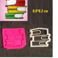 3 книги купчина пластмасов резец форма фондан тесто бисквитки, снимка 1 - Форми - 26736913