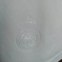 Real Madrid Adidas детска оригинална тениска фланелка размер 30/32 Реал Мадрид , снимка 4 - Детски тениски и потници - 43317252