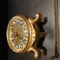 Часовник , снимка 6 - Антикварни и старинни предмети - 27850483