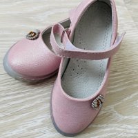 Обувки, снимка 2 - Детски обувки - 36893324