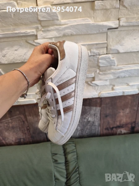 оригинални маратонки естествена кожа Адидас 40 , снимка 1