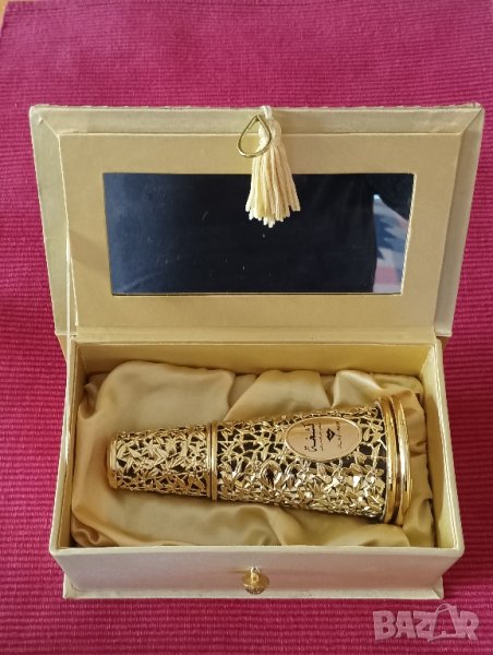 Шише от парфюм с кутия и остатък от парфюма,Kashkha. , снимка 1