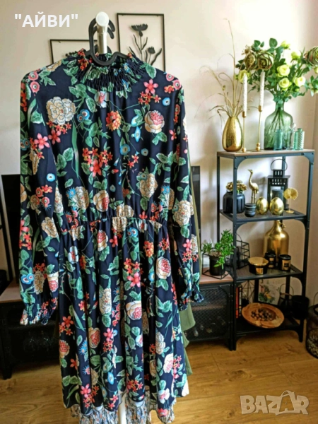 Дамска маркова цветна рокля, снимка 1