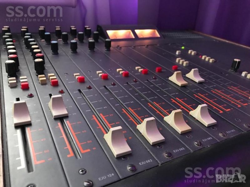 TESLA EMP124Р Професионален колекционерски пулт, снимка 1