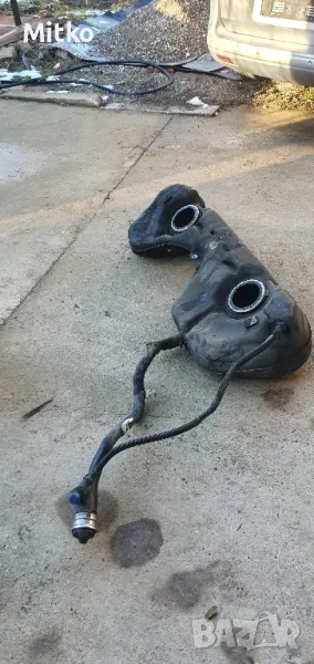 Резервоар BMW E81 , снимка 1