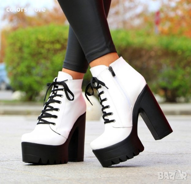 Боти на ток - бяла кожа с черно ходило - 591, снимка 1