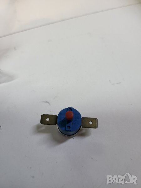 ТЕРМООГРАНИЧИТЕЛ ВЪЗСТАНОВЯЕМ с бутон до 170 градуса с бутон за възстановаване 16А, снимка 1