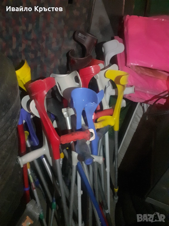 Продавам патерици , снимка 1