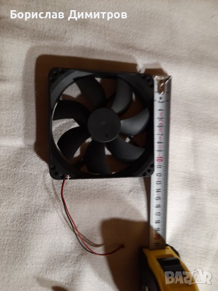 Продавам вентилатор DC BRUSHLESS FAN 12 V 0.18 A, снимка 1