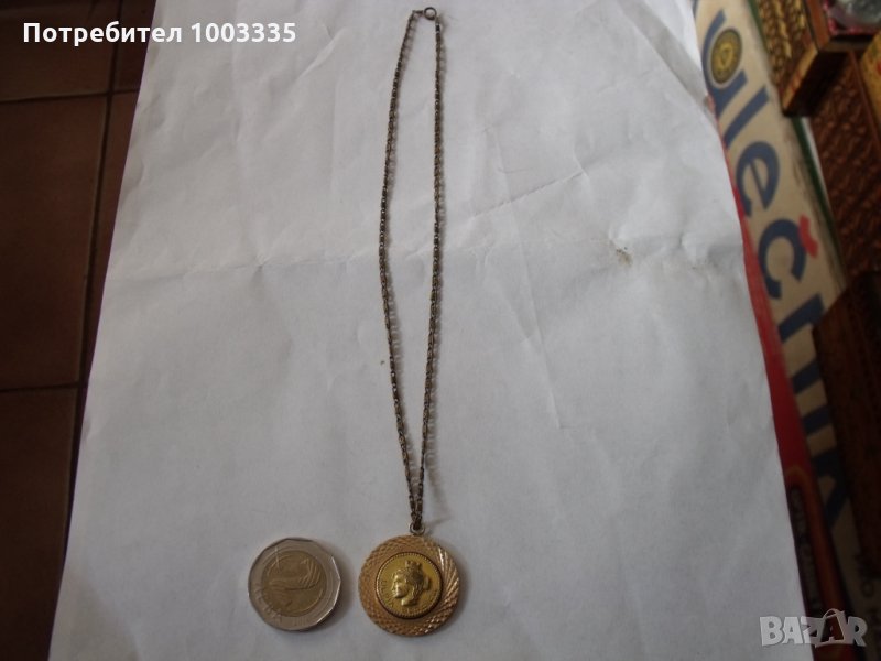 позлатен медальон -Улпия Сердика, снимка 1