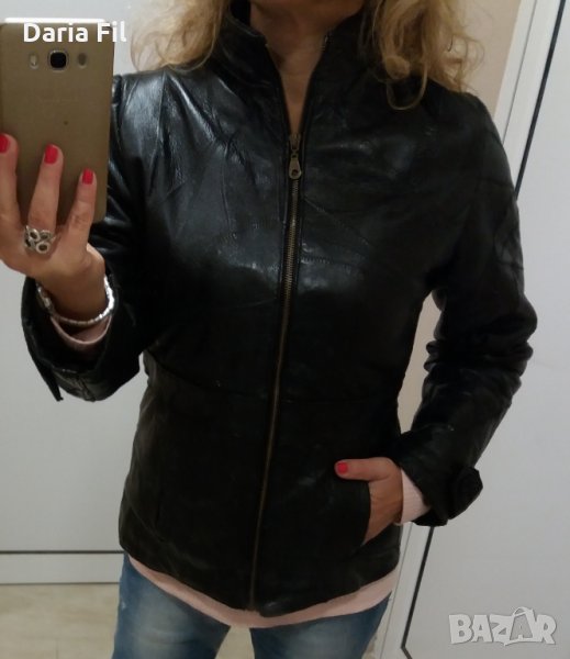 Черно яке от ЕСТЕСТВЕНА КОЖА с подплата тънка вата , снимка 1
