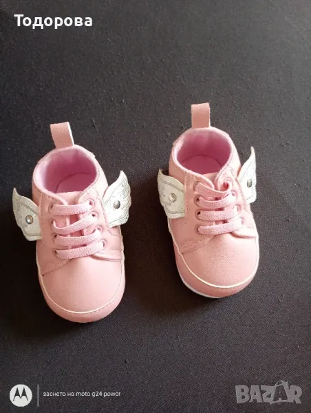 нови буйки за бебе момиче 18/19 номер, снимка 1