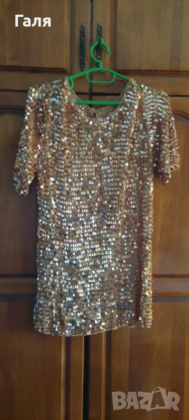 Блуза със златни пайети размер Л/ХЛ, снимка 1