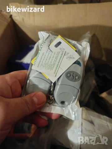 433.92 MHz 3 броя дистанционно управление за гаражни врати, съвместимо с 432EV, 2 канала НОВИ, снимка 2 - Друга електроника - 53180444