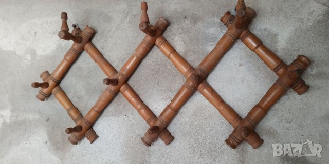 Стара дървена закачалка от едно време , снимка 2 - Закачалки - 39679034