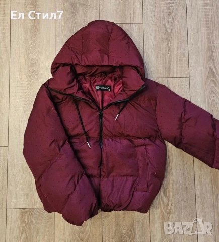 📌#Дамско #яке с #качулка и блестящи камъчета Силиконов пълнеж С М Л ХЛ размер Цена 66лв/33.75€ Еконт, снимка 2 - Якета - 52297382