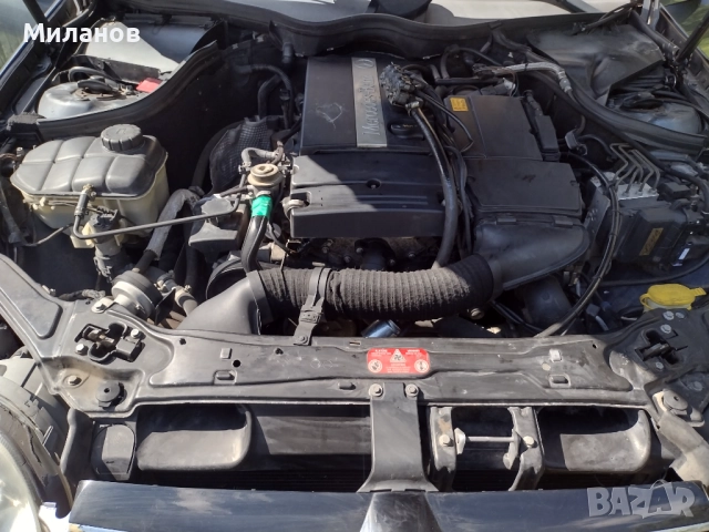 Продавам Мерцедес ЦЛК 200 бензин, снимка 17 - Автомобили и джипове - 52648878