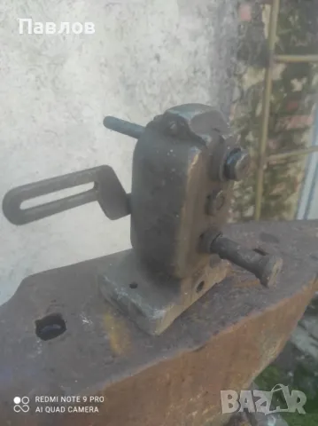 Малък редуктор, снимка 4 - Други машини и части - 48034115