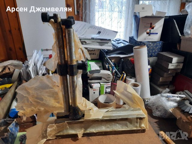 Стойка за индикаторен часовник 