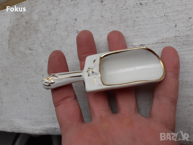 Порцелан малка лъжичка за захар на Capodimonte с позлата, снимка 5 - Антикварни и старинни предмети - 53384702