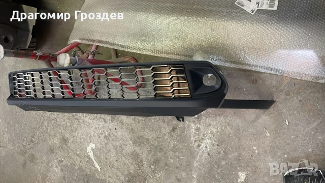 Долна част с решетка за предна броня Toyota Yaris Cross GR / Тойота Ярис крос (след 2021г.), снимка 5 - Части - 51137749