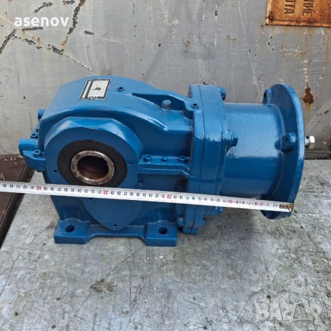 червячен редуктор