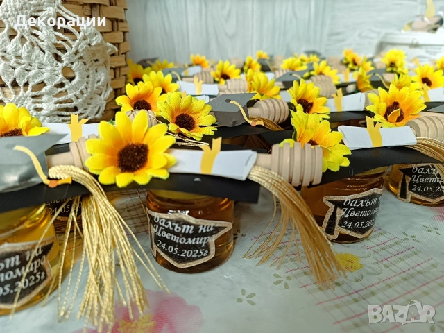 подаръчета за гости бурканчета с мед за абитуриентски бал и други поводи