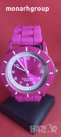 Часовник Trend Design ЧИСТО НОВ!