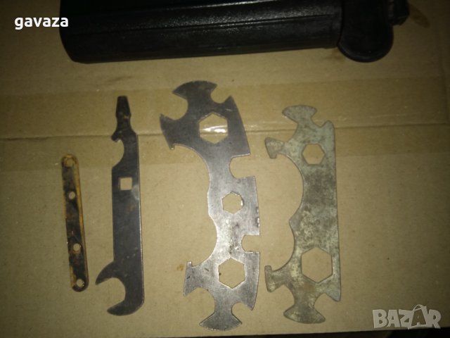Кобур велосипед, ключове и планка за монтаж, нов, НРБ, снимка 2 - Антикварни и старинни предмети - 32797162