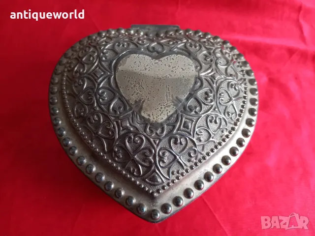 Стара Голяма Посребрена Барокова Кутия за Бижута