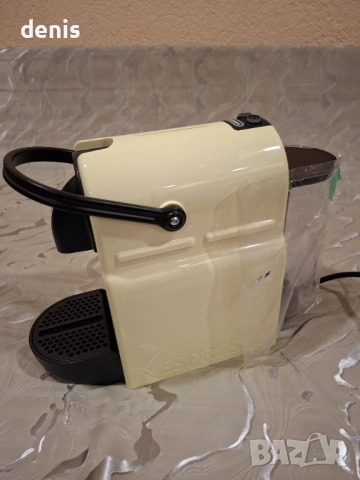 Кафемашина с капсули DeLonghi Nespresso® Inissia EN80.CW, 0.8 л, 1260W, 19 бара, Крем, снимка 2 - Кафемашини - 52878290