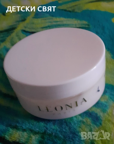 Нов комплект Leonia с бял чай, снимка 2 - Козметика за лице - 52868585