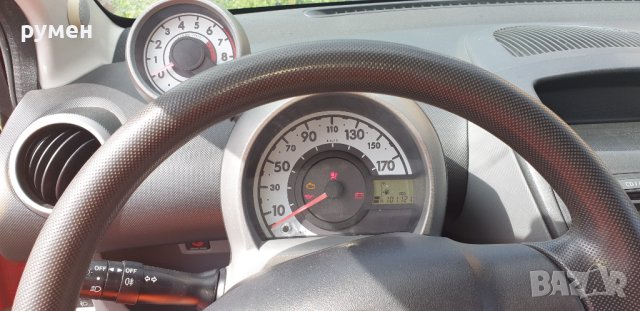 тойота айго, снимка 5 - Автомобили и джипове - 42994538